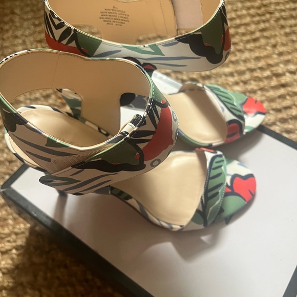 Nine West heels - Picture 3 of 5